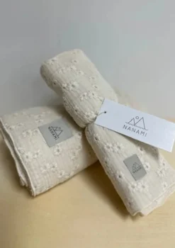 Discount Musselin Mulltuch mit Stickereien 135 x 100 cm Pucktücher|Mulltücher