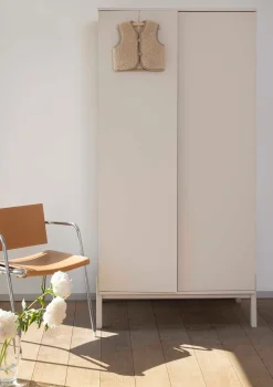 Sale Schrank 'Ashi' Kinder Kleiderschränke & Regale