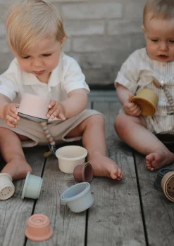 Hot Stapelbecher 'Stacking Cups' Lernspielzeug|Spielzeug