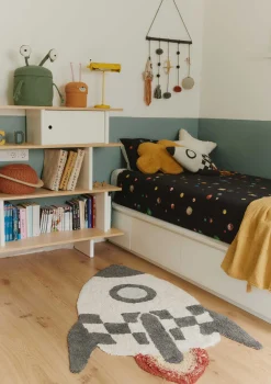 Clearance Teppich mit Weltraum-Motiv 'Rocket' waschbar 135 x 85 cm Kinder Spielmatten & Spieldecken