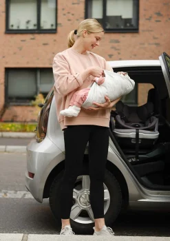 Online Tragehilfe 'iZi Transfer' light blue Kinder Zubehör Kindersitz|Schutz-Zubehör Unterwegs