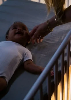 Discount Unterbettbeleuchtung 'Connected Home Glow' Kinder Sicherheit|Sicherheit